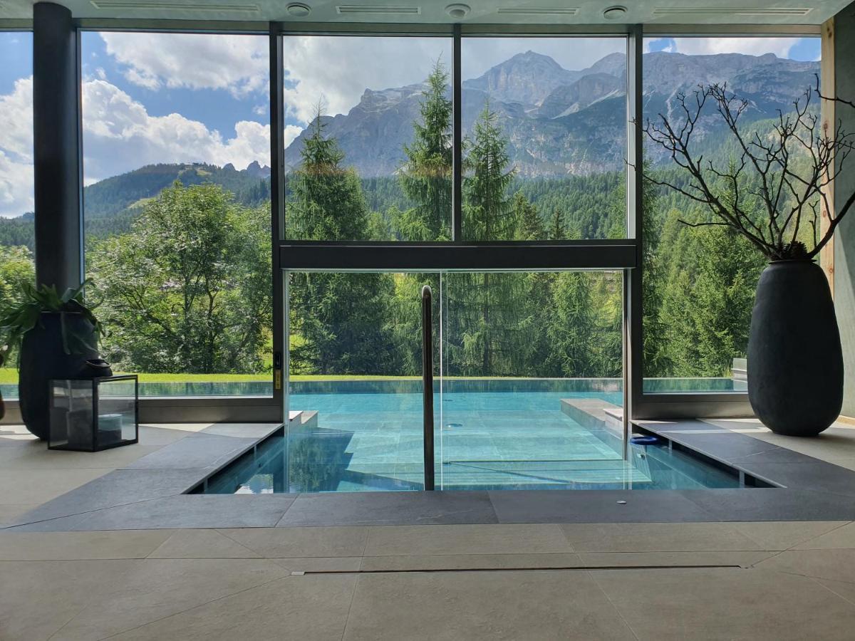 Dolomiti Lodge Alvera Кортина-д'Ампеццо Экстерьер фото